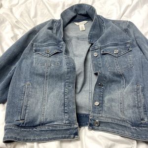 Jean jacket hood shape never worn